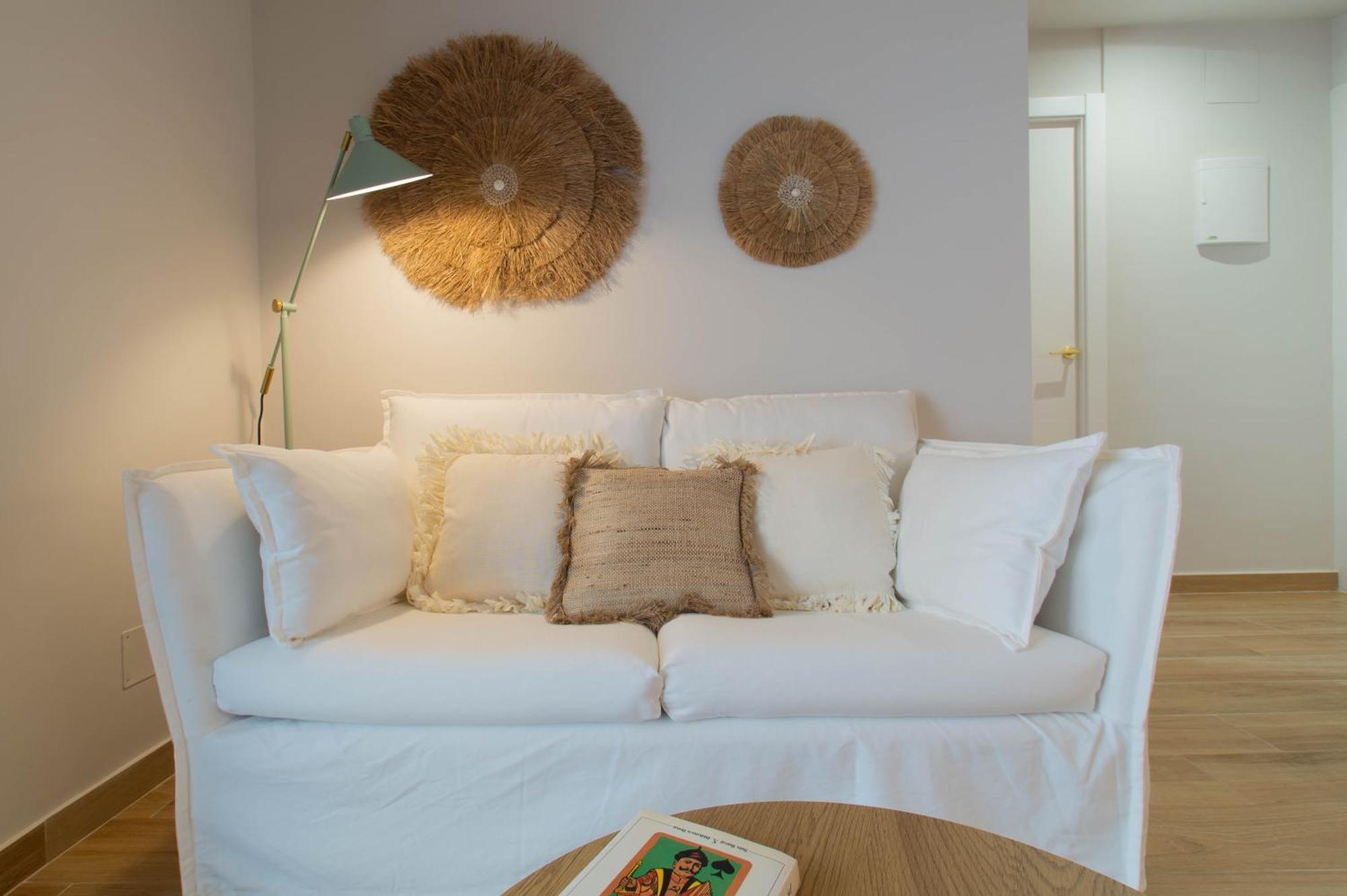 Budget Beach Studio 23 Сант-Антоні-ді-Калонже Екстер'єр фото