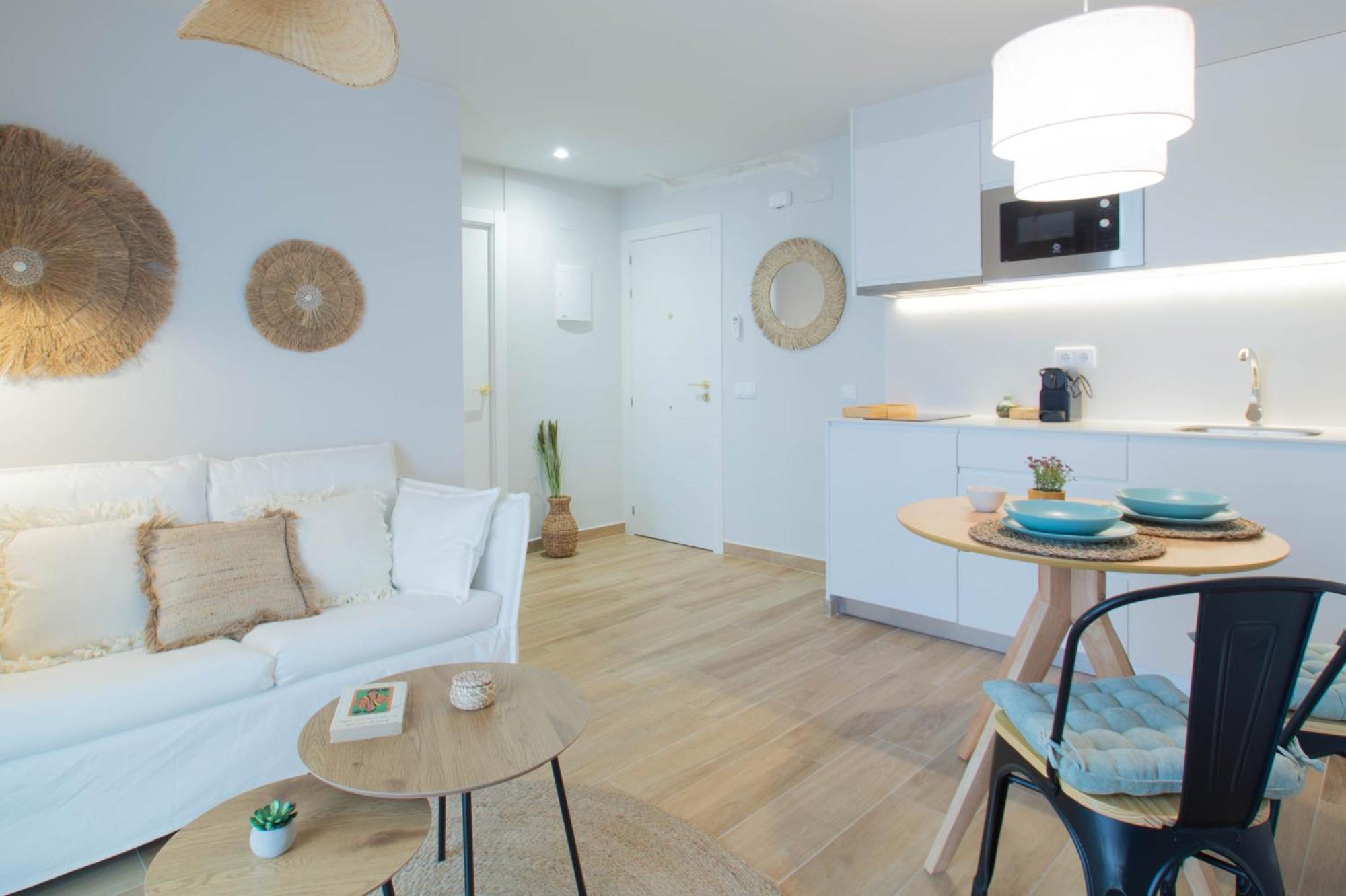 Budget Beach Studio 23 Сант-Антоні-ді-Калонже Екстер'єр фото